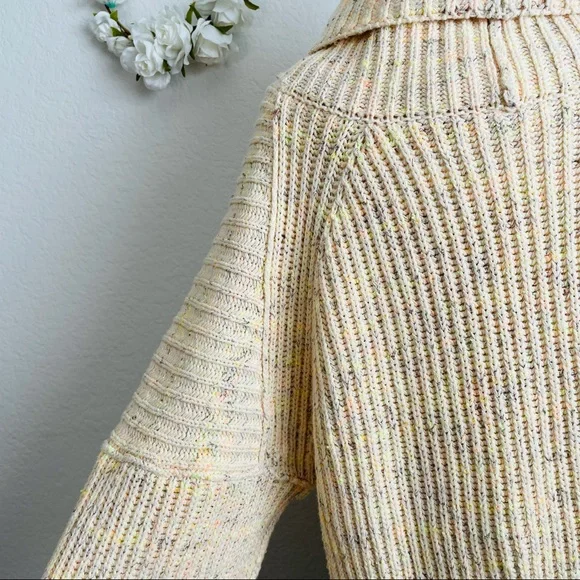 Free People Oversized Pullover Sweater - Picture 11 of 14